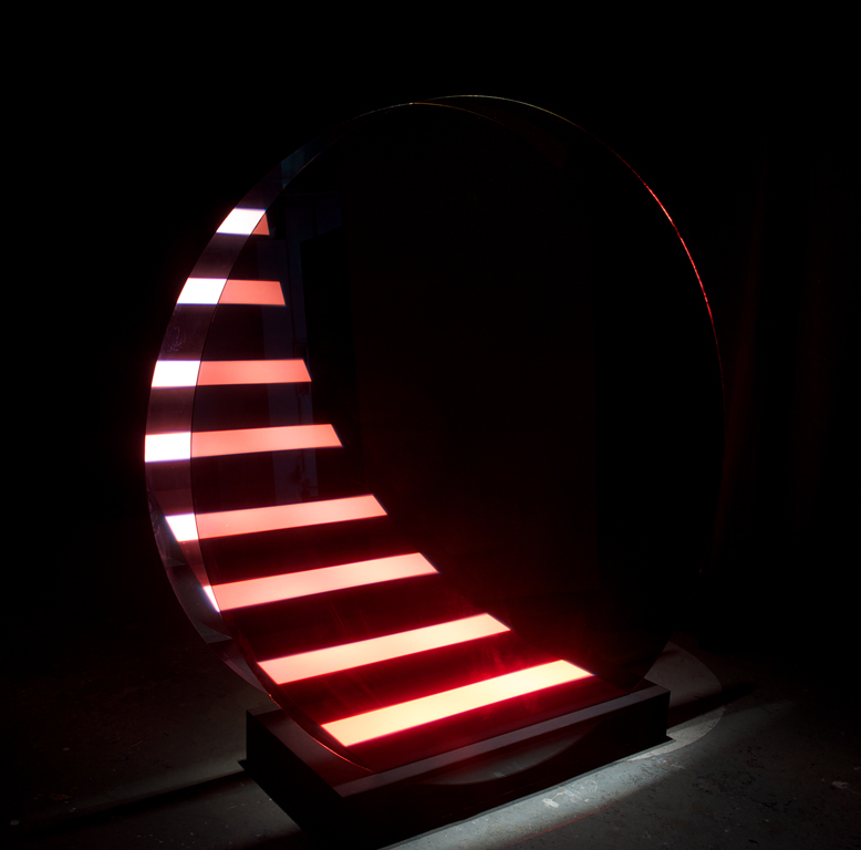 Free Standing Circles - 30 degree side view