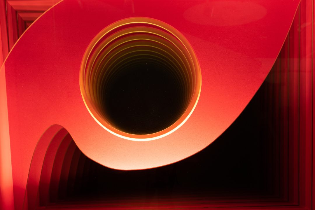 Red Whirl - Detail 4